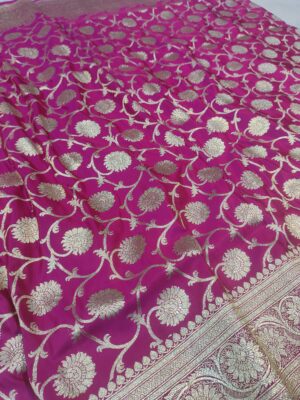 Pure Banarasi Saree in Kattan feel with Traditional Jaal Zari Weaving