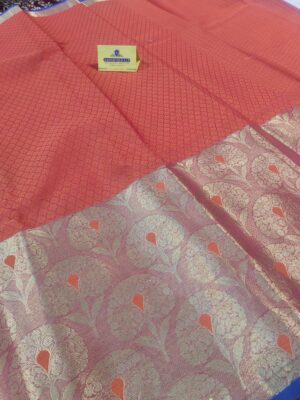 Tanchui Self Design Body and Big Zari Meenakari Skirt Banarasi Saree