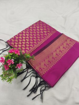Banarasi Silk Dupatta in Kattan feel with Booti Design