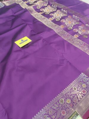 Banarasi Kattan Silk Meena Bail (Border) And Pallu Plain Classic Saree