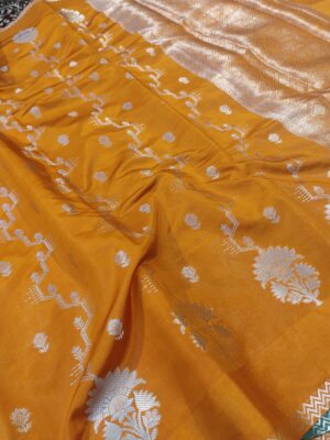 Floral Skirt Boota & Small Booti Jaal Saree With Contrast Blouse