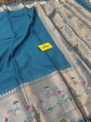 Worm Silk Body Plain & Pathani Skirt Boder Banarasi Saree