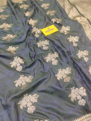 Mashru Silk Tanchui Jaal & Zari Jhumar Boota Black Colour Wedding Saree